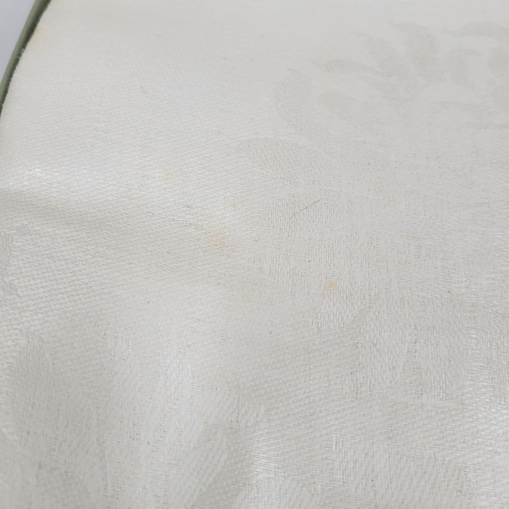 Liddell Damask Irish Linens White Linen 12 Napkins and Tablecloth 64×102 - Picture 7 of 16